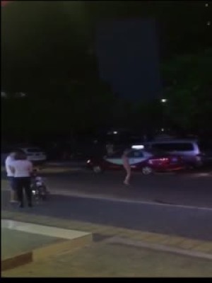 [在线]最新门事件瞅着很眼熟的网红脸蛋据说是个网红主播磕了药