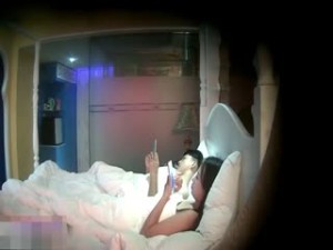 妹子与男友啪啪啪完后还来根事后烟