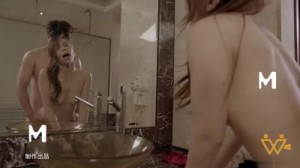 被压在玻璃墙上的那一晚