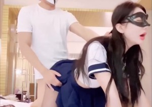 女神JK服下的淫荡肉体的!