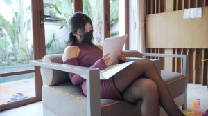 超火爆剧情片蜜汁白虎尤物娜娜女上司的勾引激情肉欲究极肉体欲火焚身内射饱满白虎神鲍.